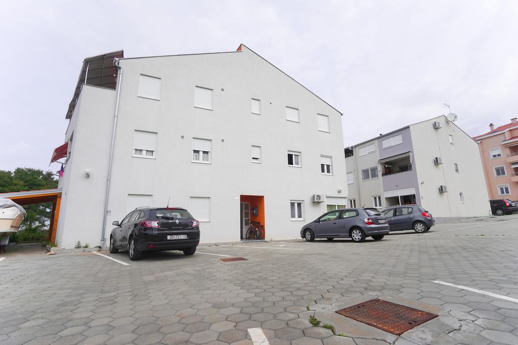 Floral Apartment Zadar Ngoại thất bức ảnh