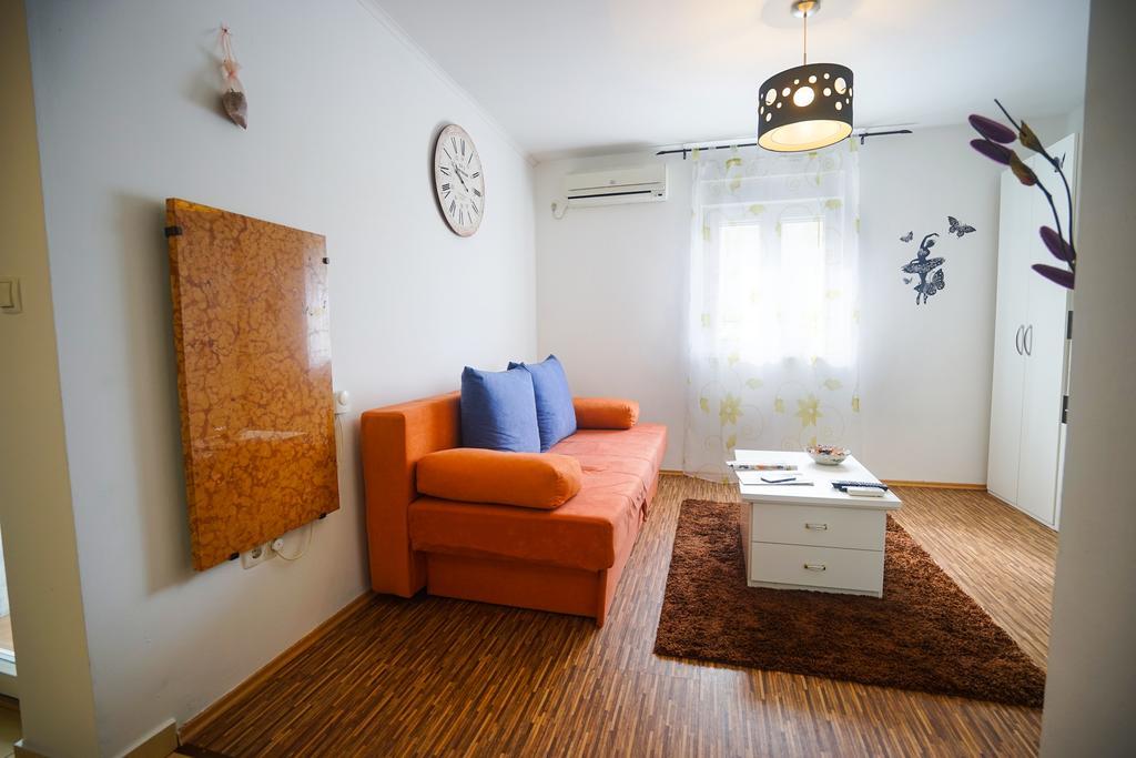 Floral Apartment Zadar Ngoại thất bức ảnh
